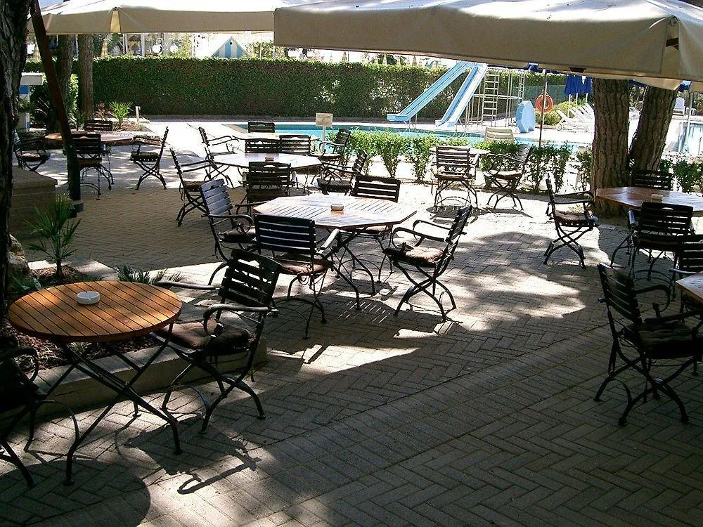 Fantinello Hotel Caorle 4*,  Italien